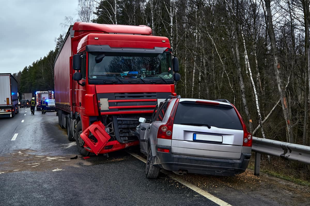 Do You Have to See a Doctor After a Commercial Truck Accident?